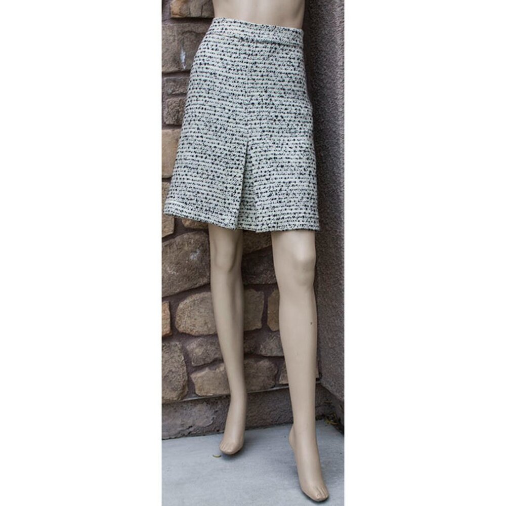 Vintage Tory Burch Black & White Tweed Mini Skirt Size 8 Excellnt